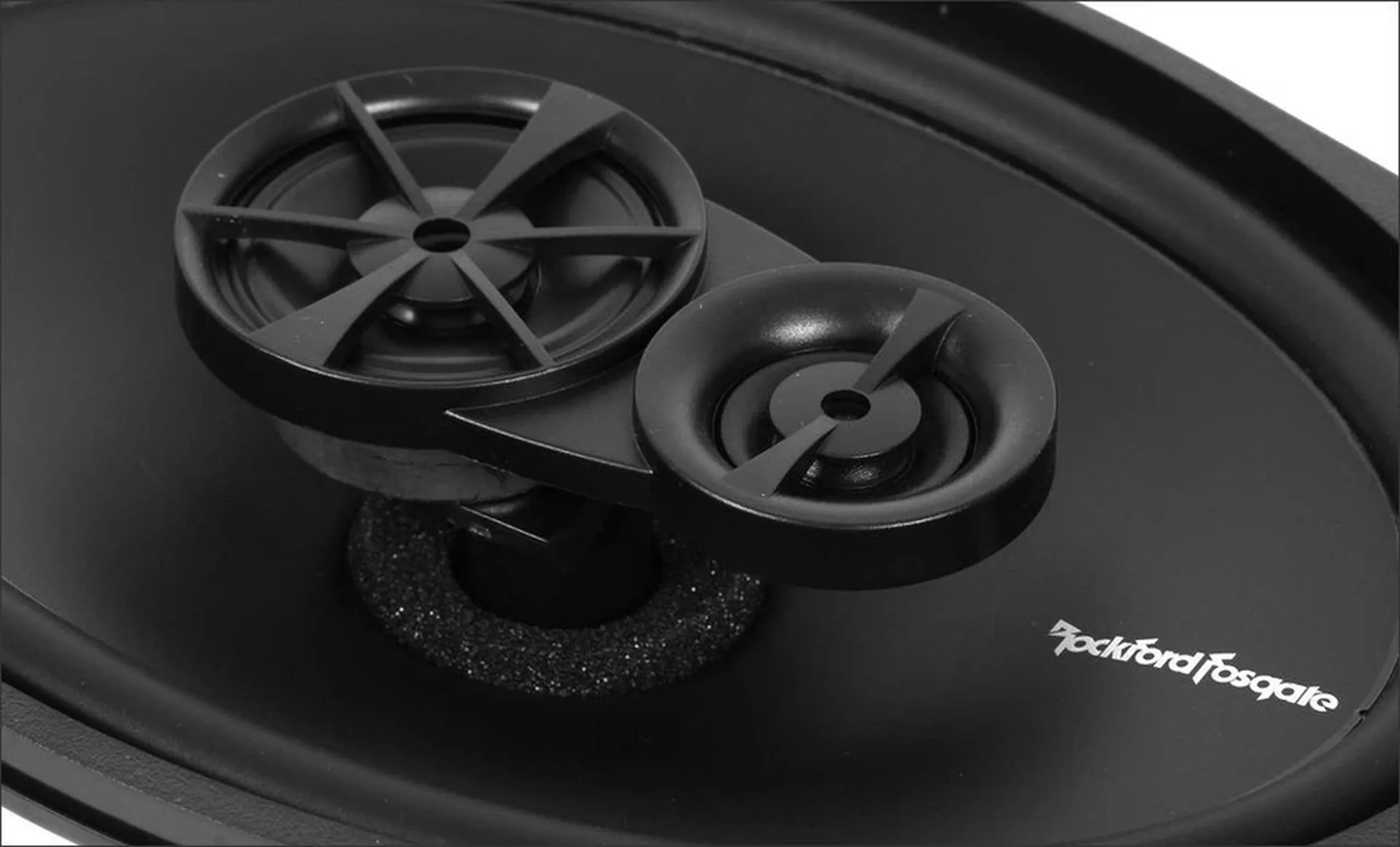 Parlantes 6x9" Rockford Fosgate R169X3 3 Vias 65W RMS 130W