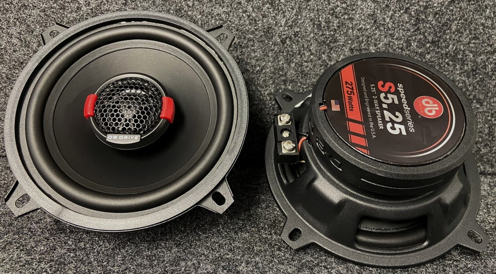 Parlantes 5.25 Pulgadas DB Drive S5.25 2 Vias 55W RMS 275W